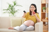 ?孕期這些食物千萬別吃，再饞也要忍?。?/>			</a>
		</div>
		<div   id=